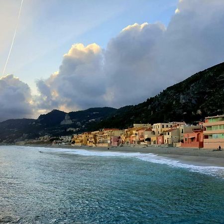 Varigotti #Subitoalmare Dış mekan fotoğraf